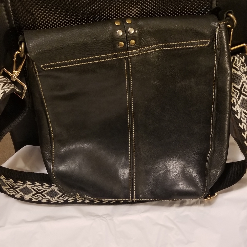 Patricia Nash Black Leather Studded Crossbody Bag - Picture 4 of 4